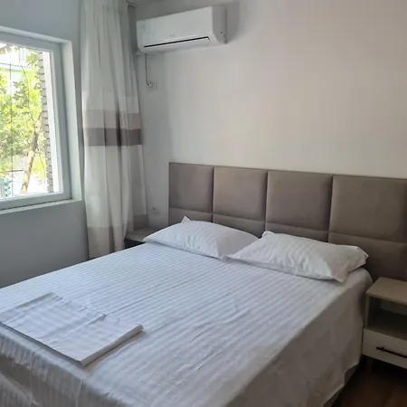 Apartment Louis *