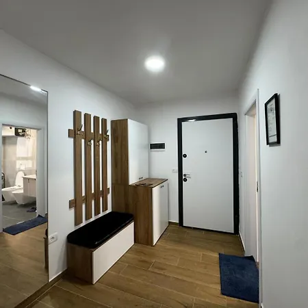 Apartment Louis Tirana