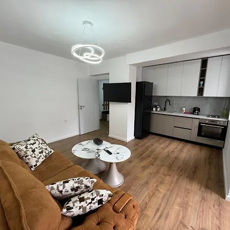 Apartment Louis Tirana